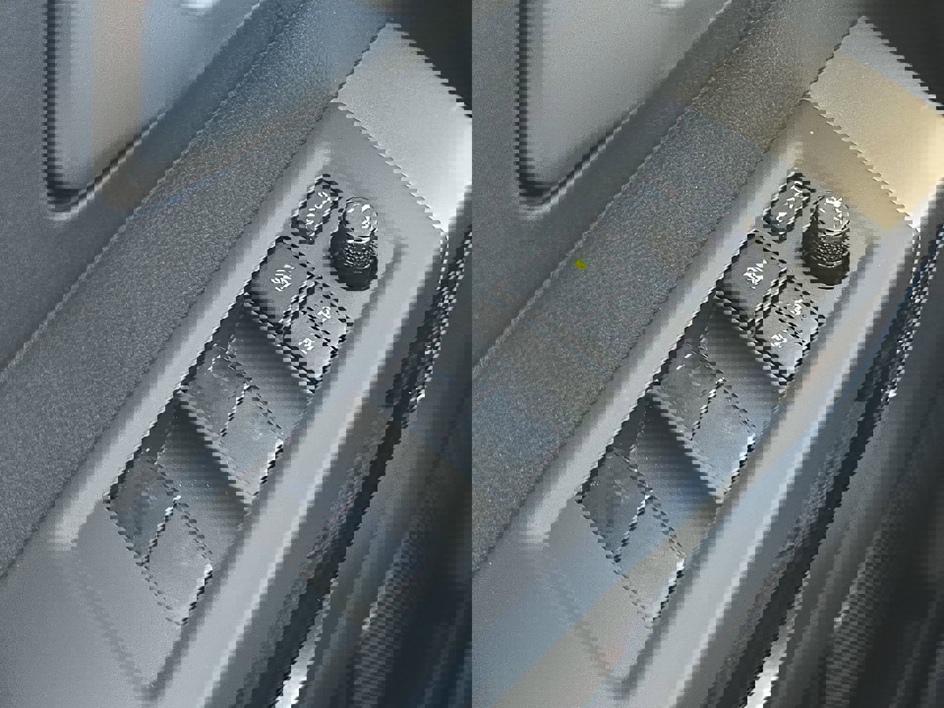 Used 2025 Toyota Tundra Limited image 14