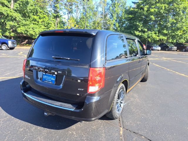 Used 2017 Dodge Grand Caravan GT FWD image 8