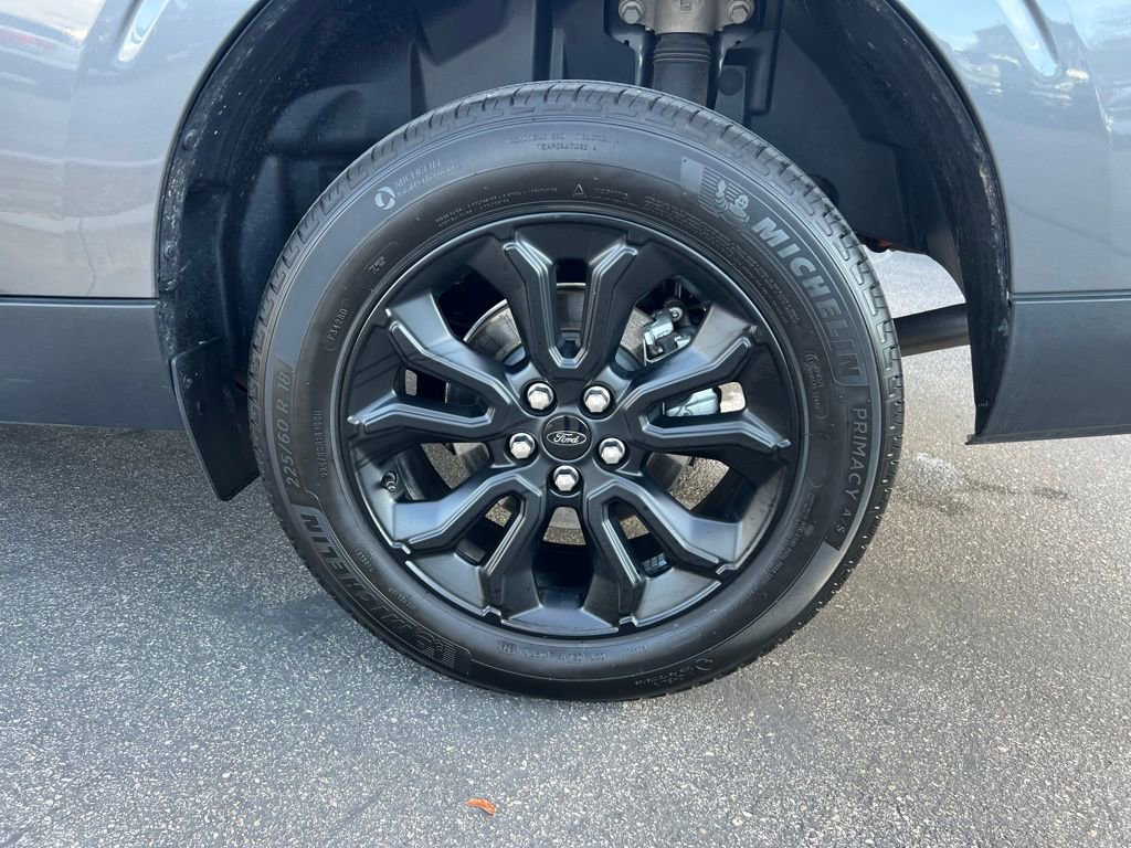 Certified 2023 Ford Maverick XLT w/ Equipment Group 300A Standard image 14