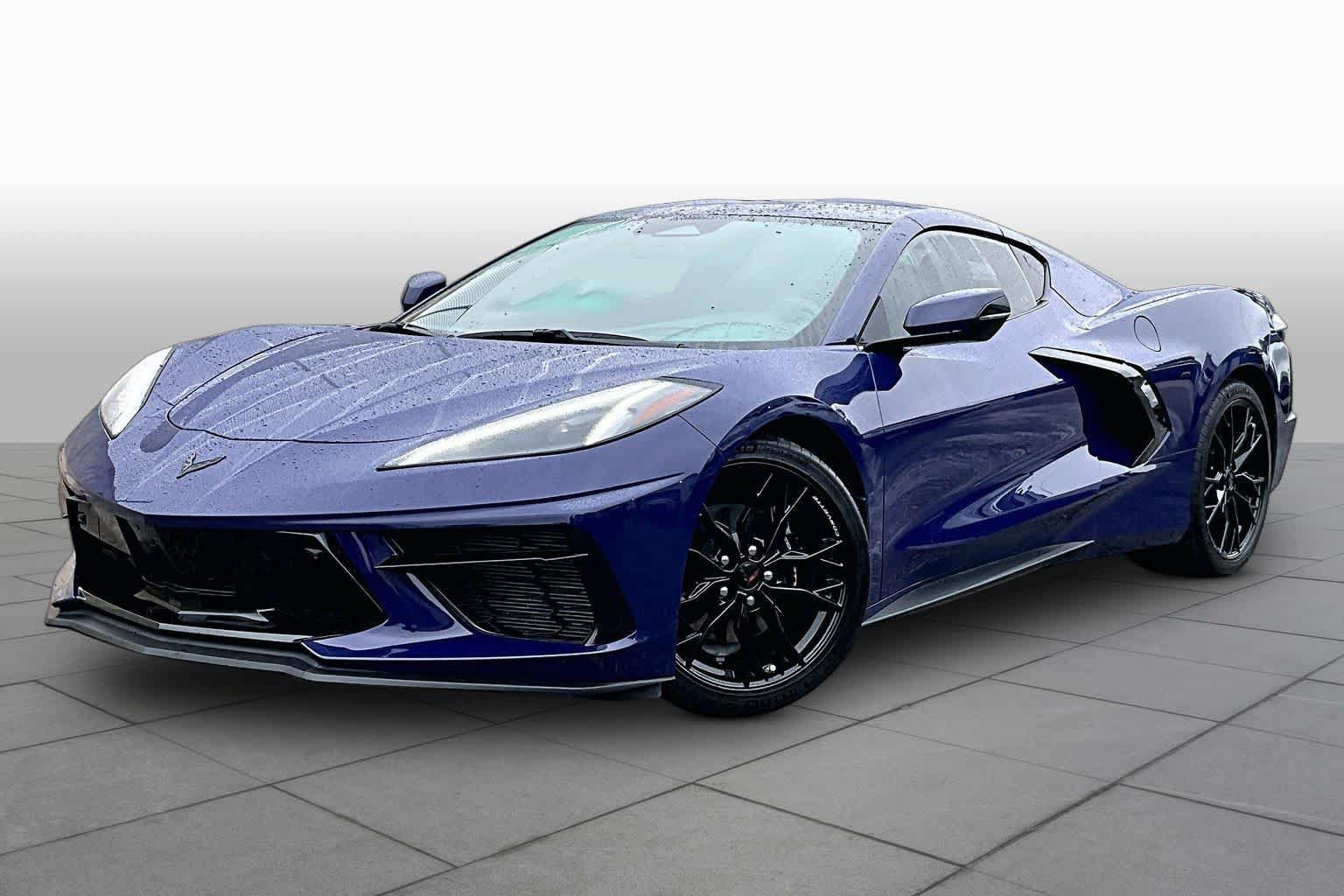 Used 2025 Chevrolet Corvette Stingray Preferred Cpe w/ 2LT RWD image 35