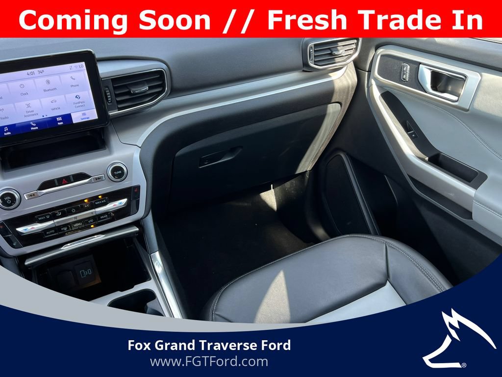 Certified 2023 Ford Explorer XLT w/ Equipment Group 202A AWD/4WD image 35