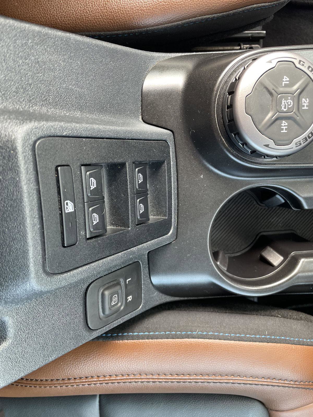 Certified 2022 Ford Bronco Outer Banks AWD/4WD image 18