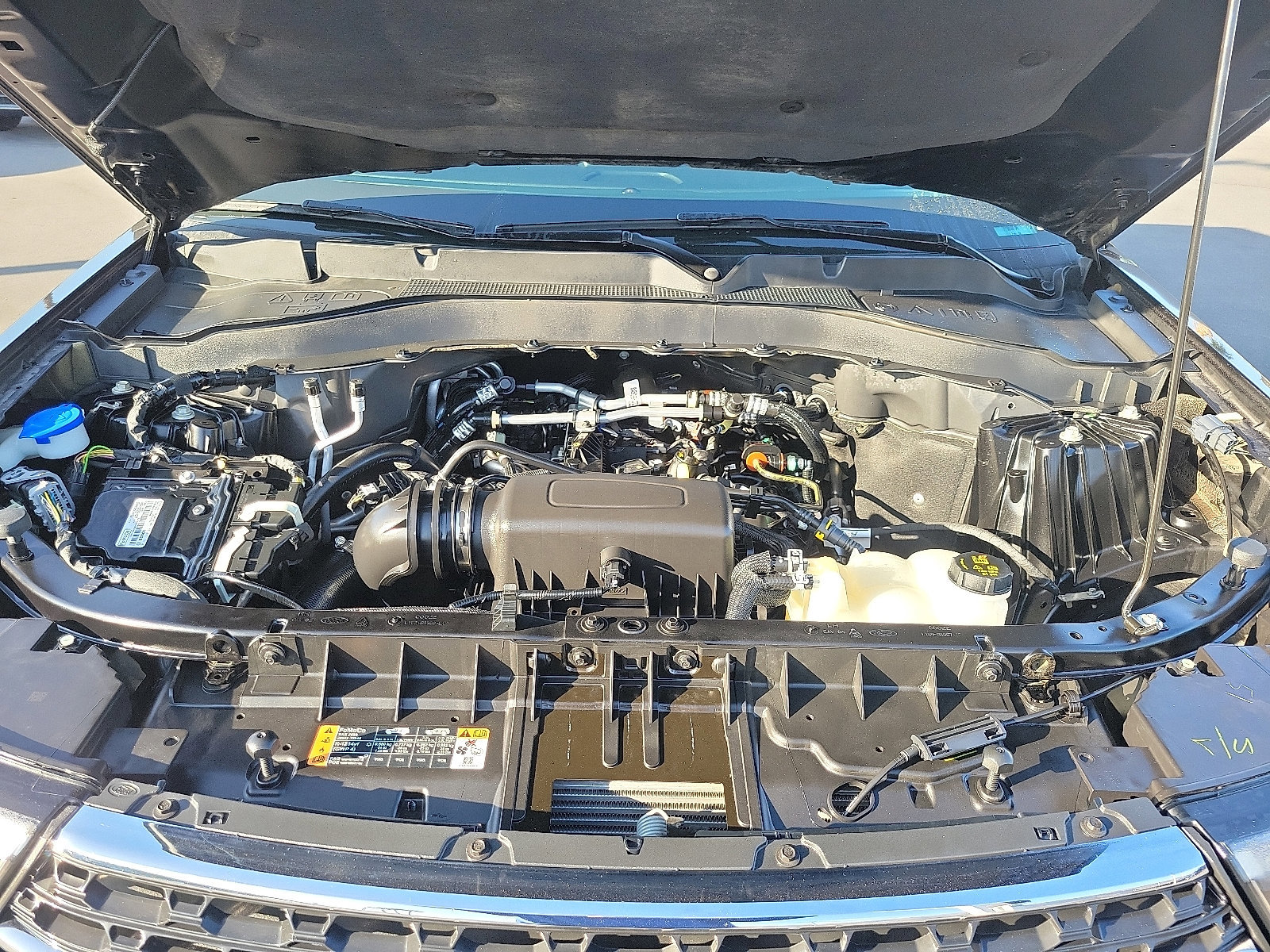 Certified 2022 Ford Explorer XLT image 15