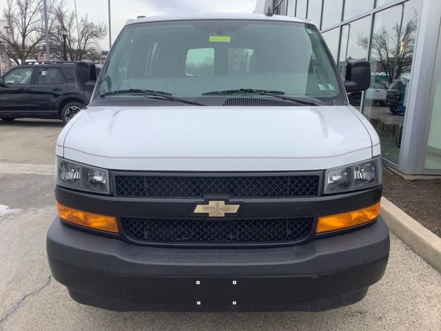 Used 2019 Chevrolet Express 2500 w/ Driver Convenience Package RWD image 7