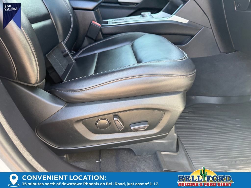Certified 2022 Ford Explorer XLT w/ Equipment Group 202A image 10
