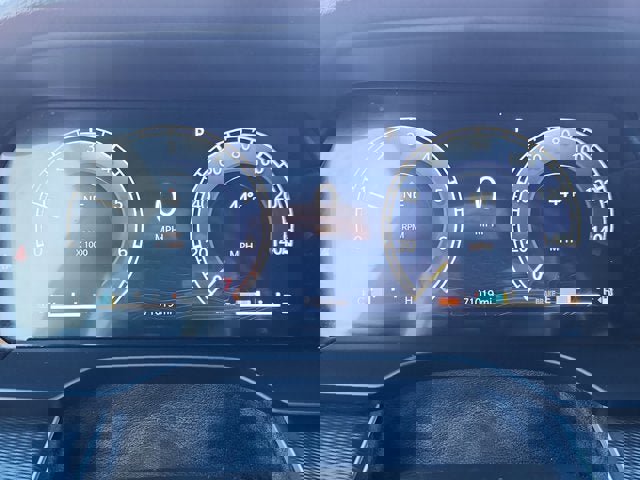 Used 2023 Jeep Grand Cherokee Altitude image 17