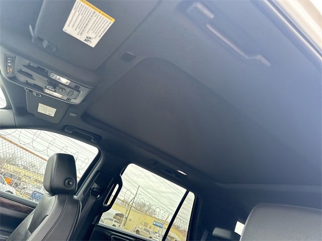 Used 2021 Chevrolet Tahoe Z71 w/ Z71 Signature Package image 20