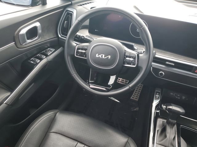 Used 2024 Kia Sorento SX image 11