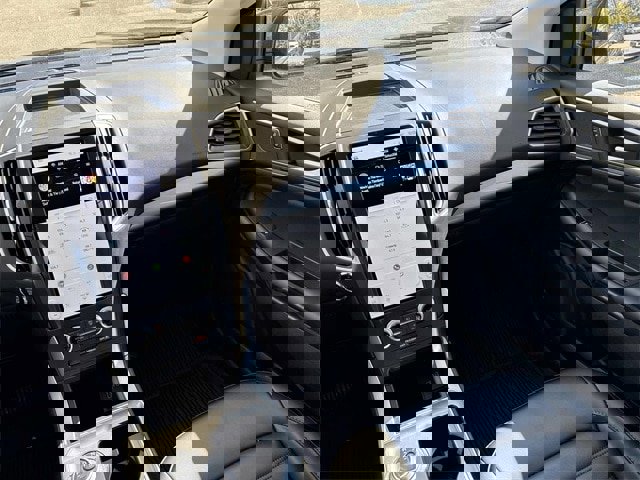 Certified 2024 Ford Edge SEL w/ Convenience Package image 16