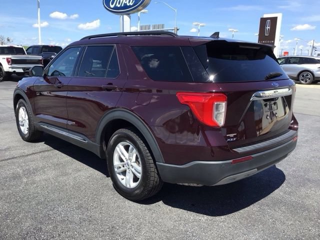 Certified 2022 Ford Explorer XLT w/ Equipment Group 202A AWD/4WD image 5