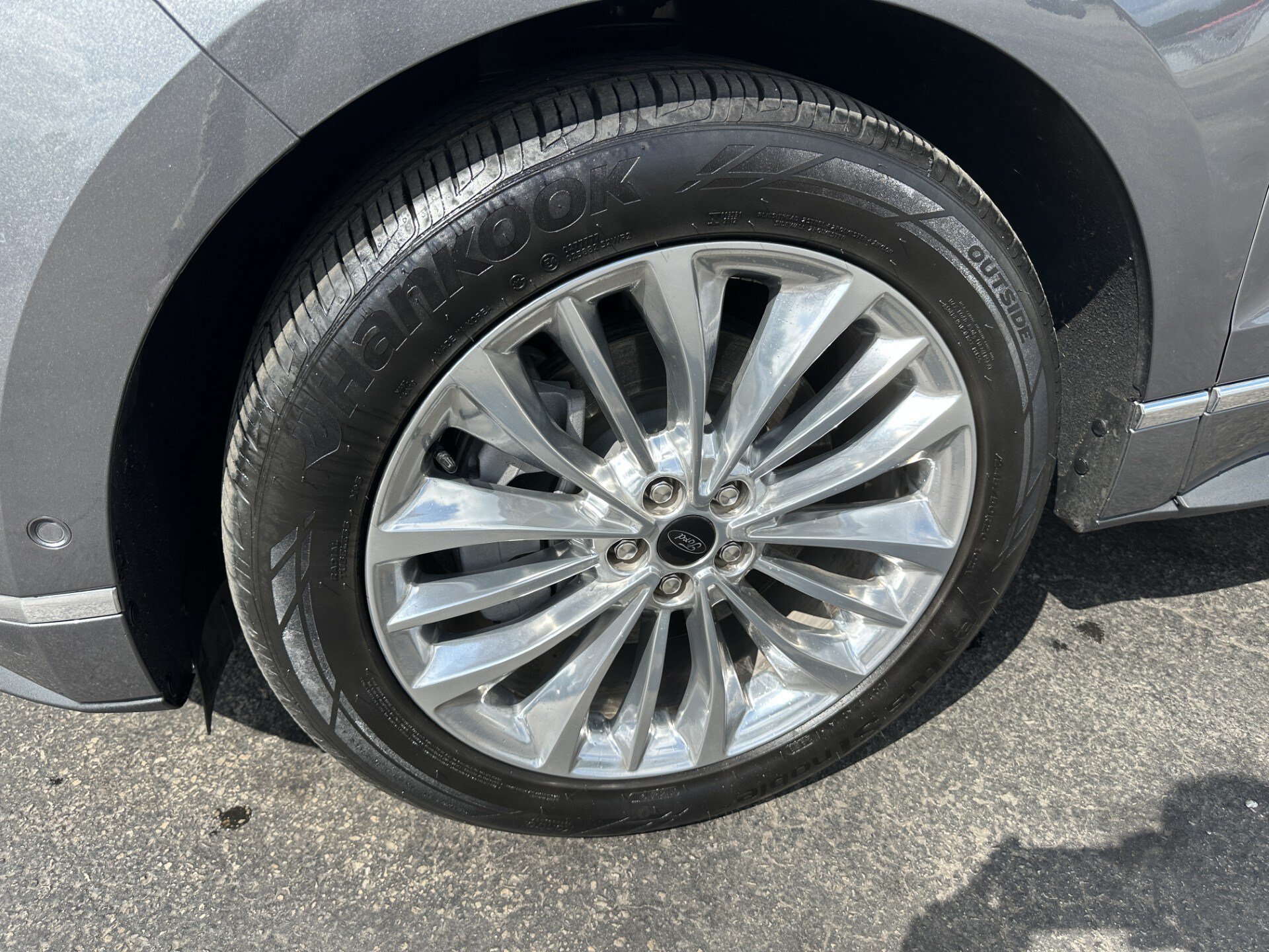 Certified 2024 Ford Edge Titanium w/ Titanium Elite Package AWD/4WD image 8
