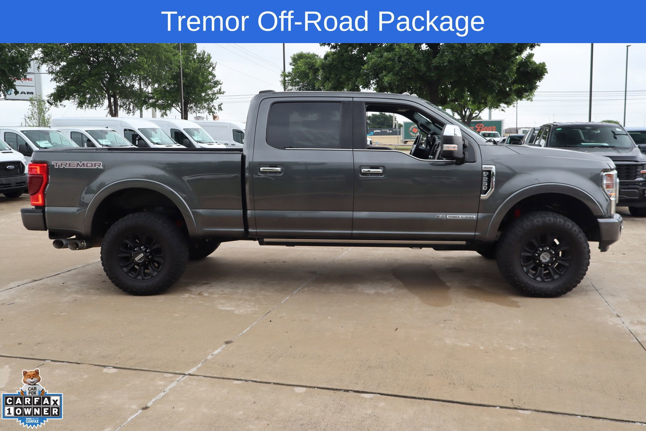 Certified 2020 Ford F250 Platinum w/ Tremor Off-Road Package AWD/4WD image 2