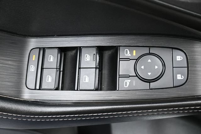 Used 2024 Nissan Rogue SV AWD/4WD image 15