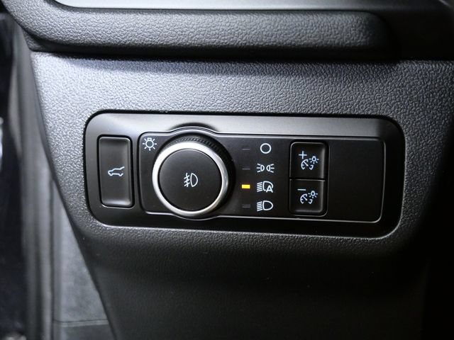 Certified 2024 Ford Escape Platinum AWD/4WD image 25