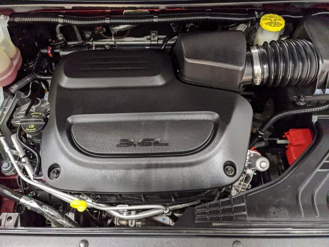 Used 2023 Chrysler Voyager LX FWD image 24