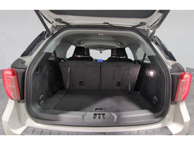 Certified 2023 Ford Explorer XLT w/ Equipment Group 202A AWD/4WD image 14