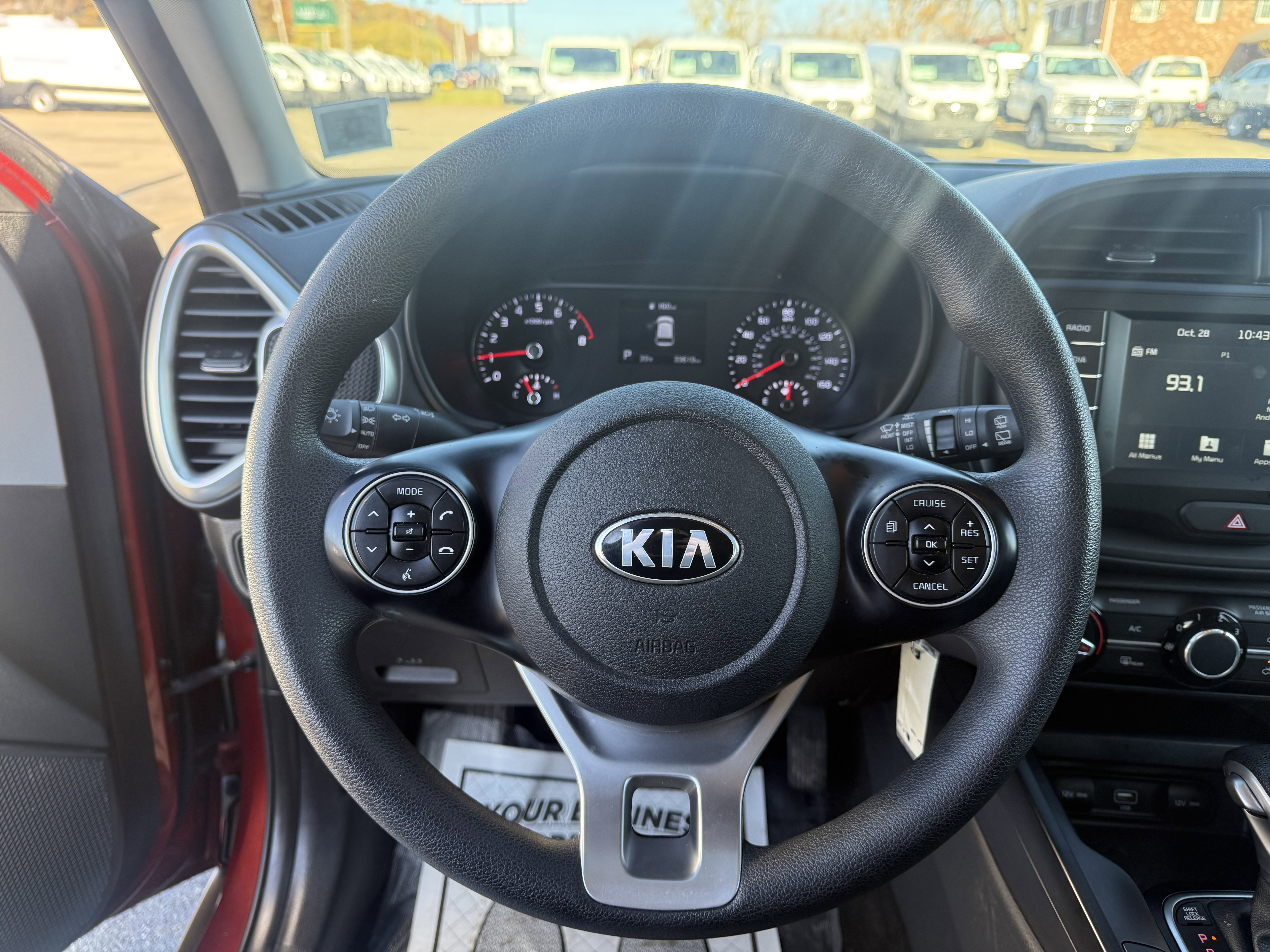 Used 2021 Kia Soul LX image 12