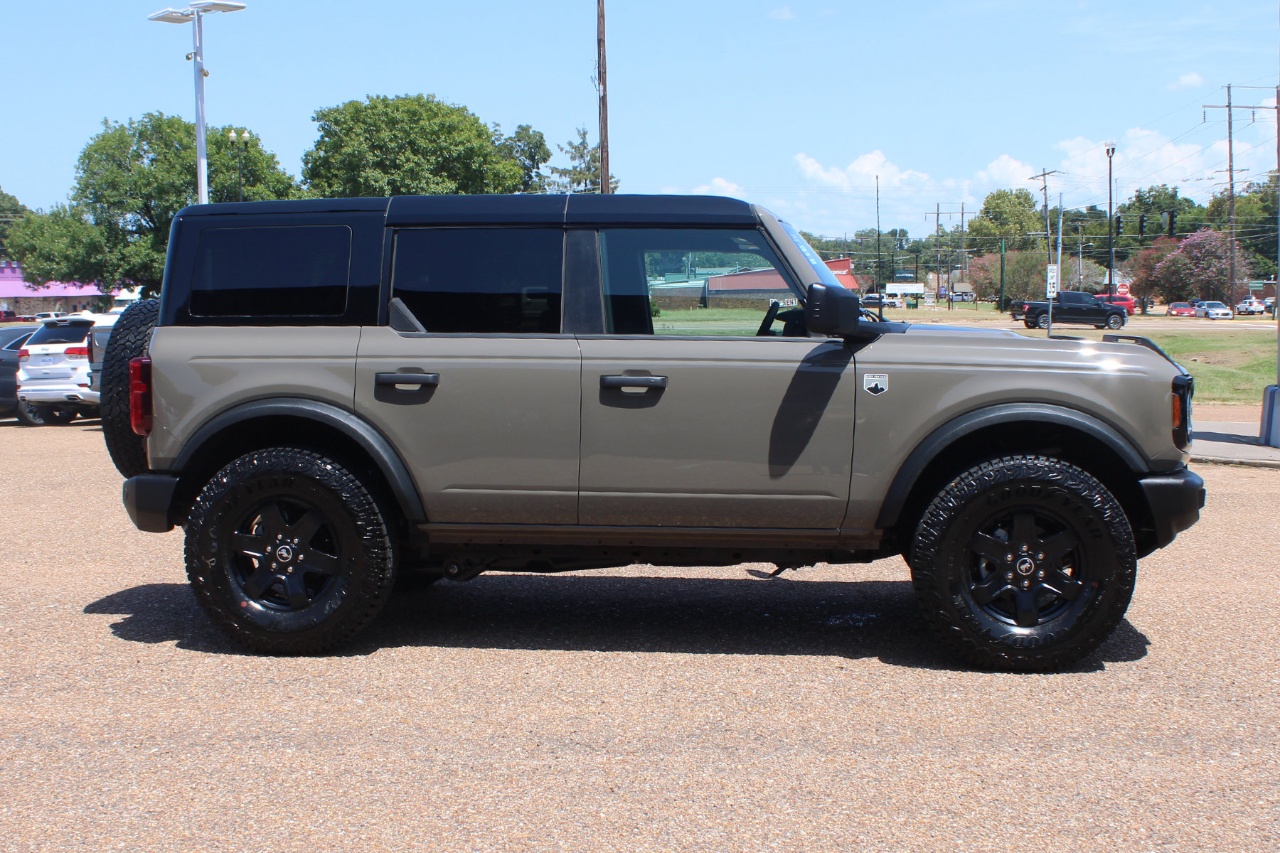 Certified 2025 Ford Bronco Big Bend AWD/4WD image 9