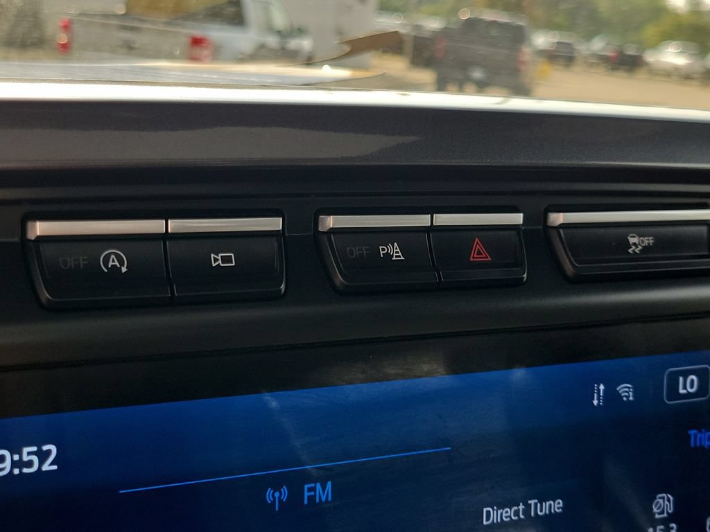 Certified 2023 Ford F150 Lariat w/ Equipment Group 502A High AWD/4WD image 31