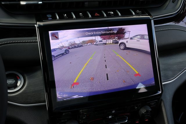 Used 2024 Jeep Grand Cherokee Limited 4xe image 22