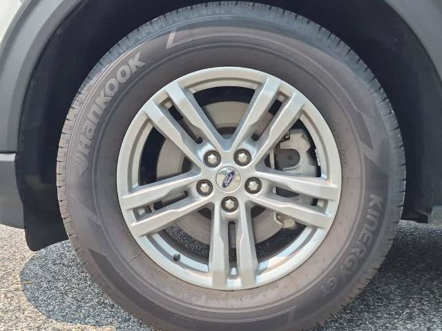 Certified 2024 Ford Explorer XLT w/ Equipment Group 202A AWD/4WD image 6