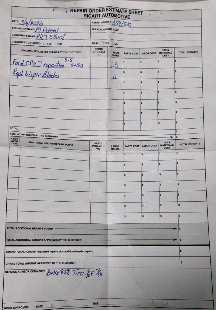 Used 2025 GMC Acadia Elevation image 14