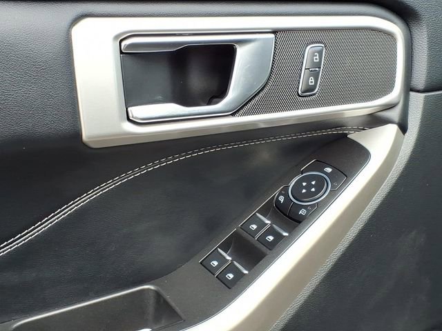 Certified 2023 Ford Explorer XLT w/ Equipment Group 202A AWD/4WD image 10
