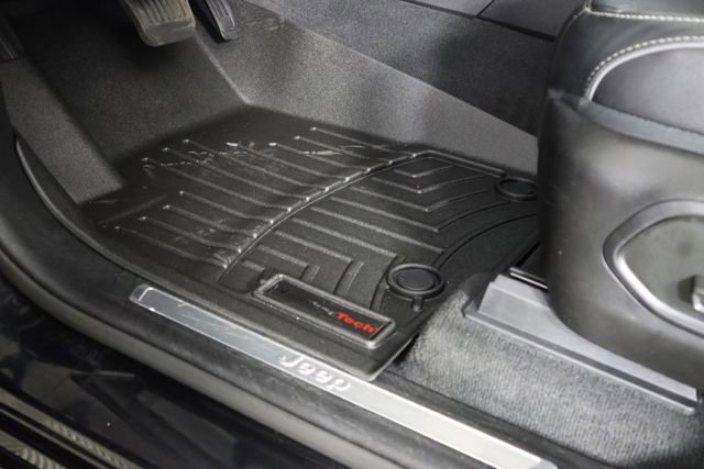 Used 2023 Jeep Grand Cherokee L Overland image 37