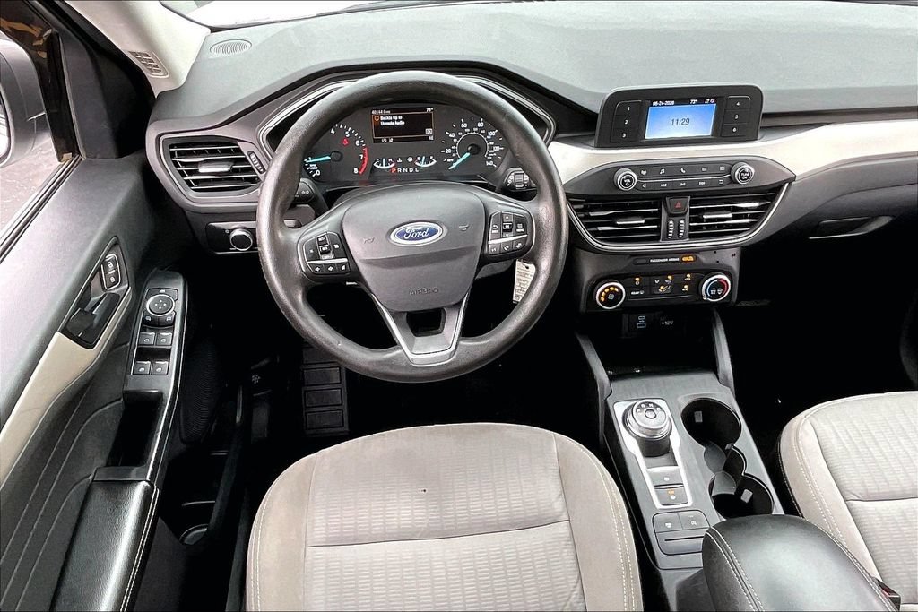 Certified 2022 Ford Escape S AWD/4WD image 4