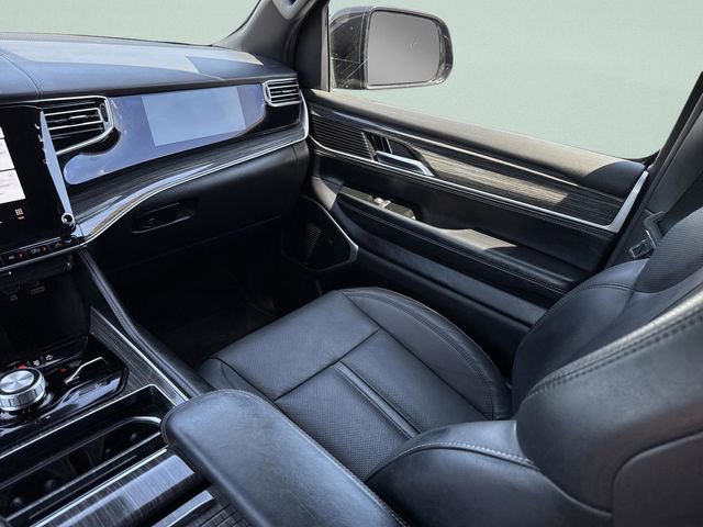 Used 2022 Jeep Wagoneer Series III w/ Rear Seat Video Group 1 image 23