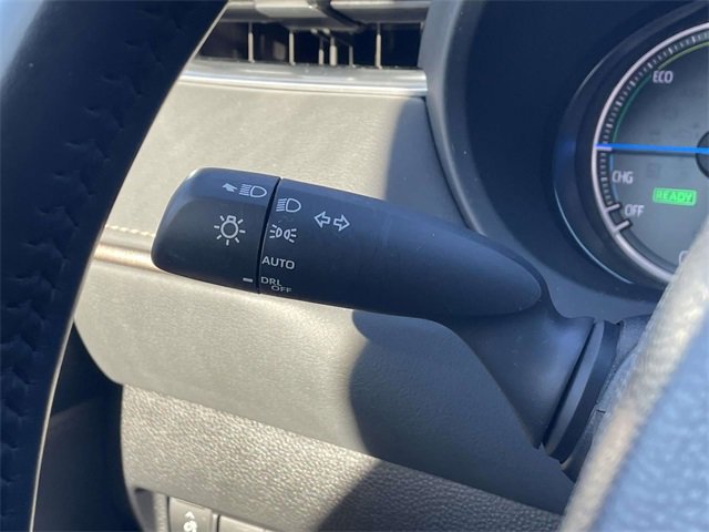 Used 2021 Toyota Venza Limited image 26