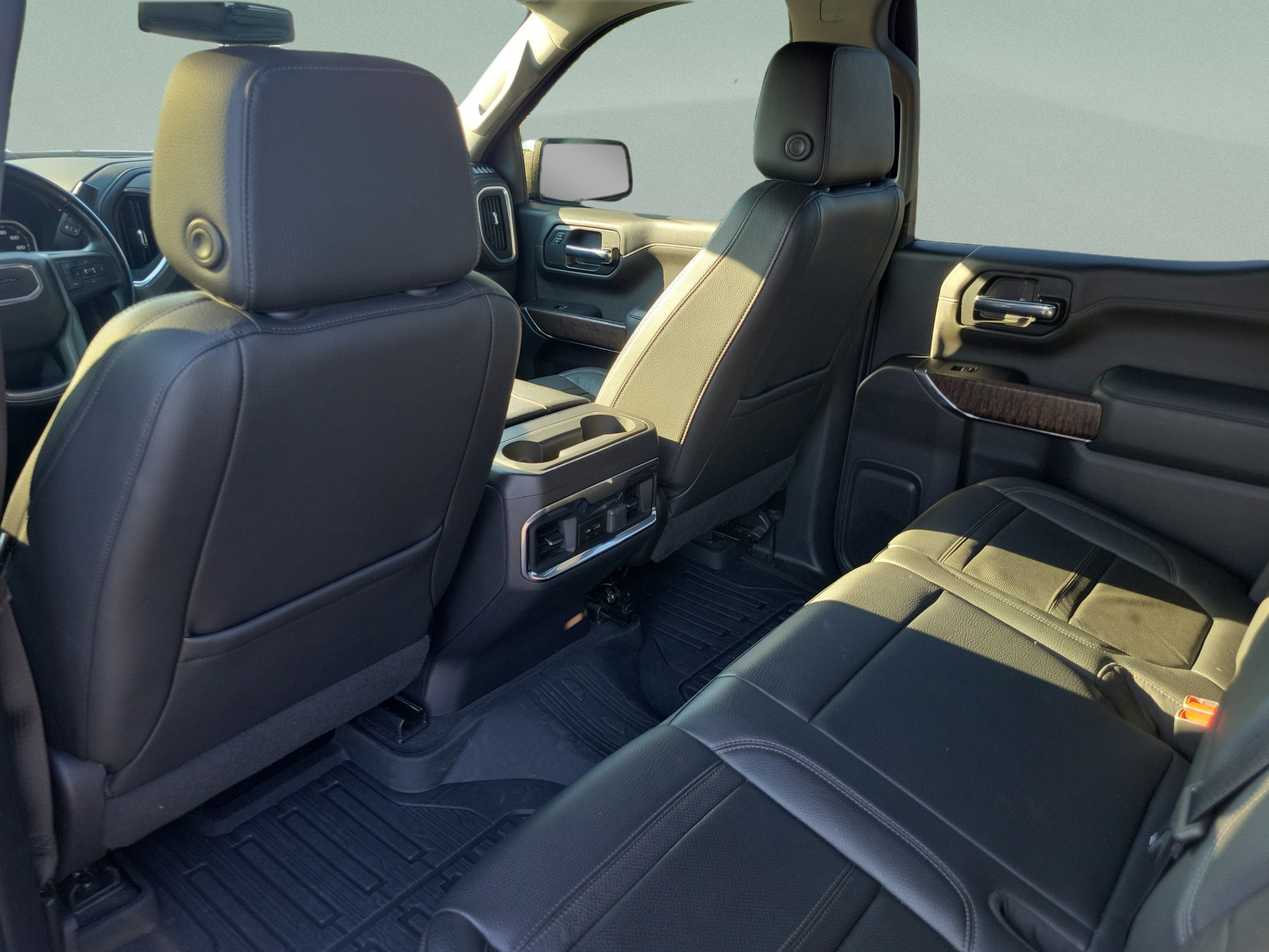 Used 2022 GMC Sierra 1500 Denali AWD/4WD image 12