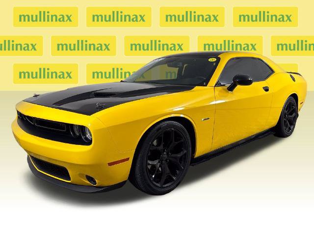 Used 2017 Dodge Challenger R/T Plus RWD image 15