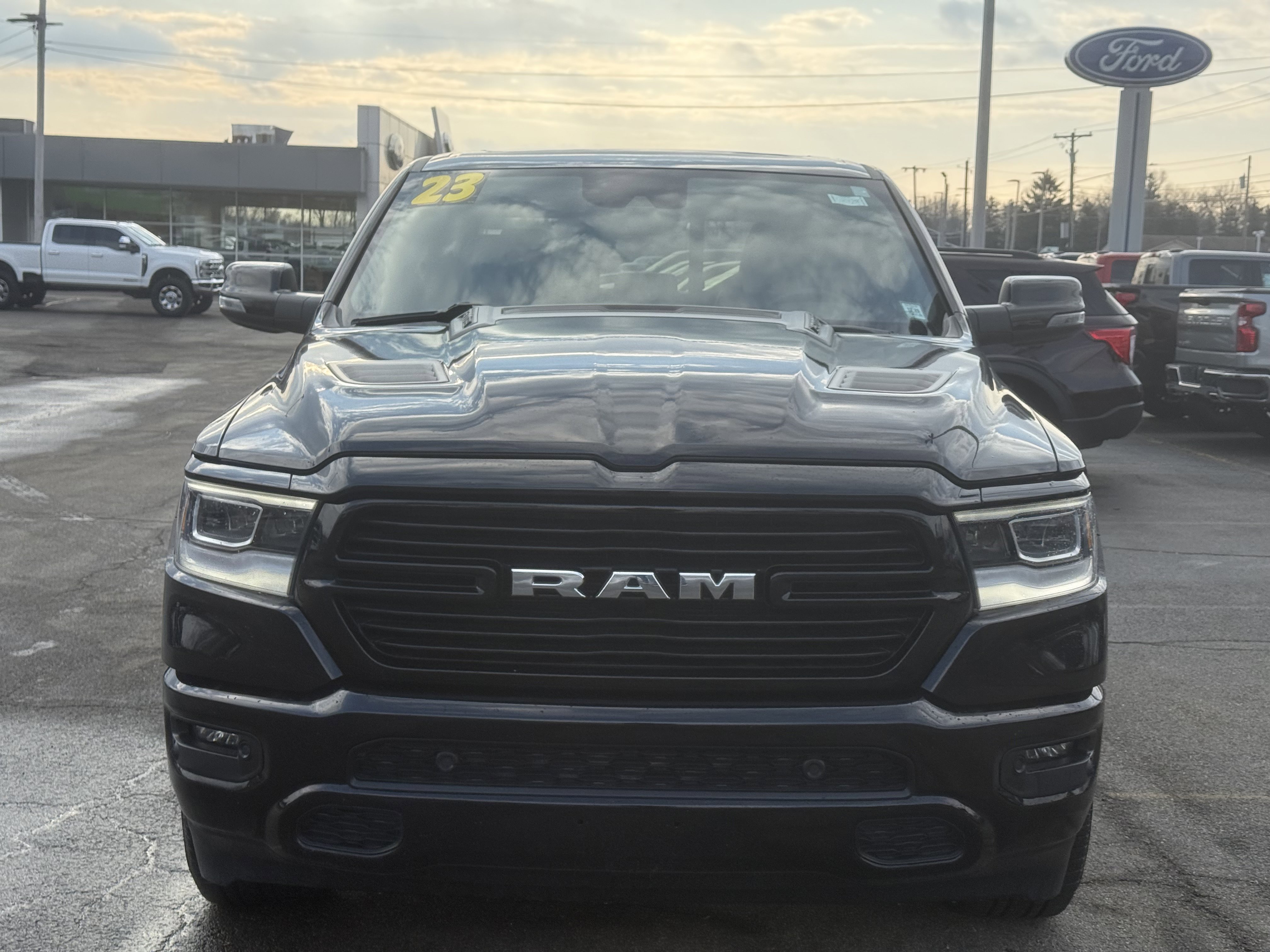 Used 2023 RAM 1500 Laramie image 7