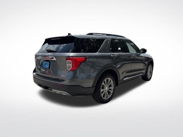 Certified 2023 Ford Explorer XLT w/ Equipment Group 202A AWD/4WD image 5