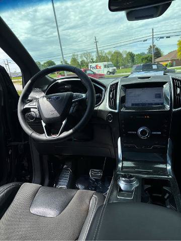 Certified 2020 Ford Edge ST w/ Equipment Group 401A AWD/4WD image 18