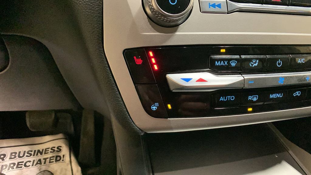 Certified 2022 Ford Explorer XLT w/ Equipment Group 202A image 44