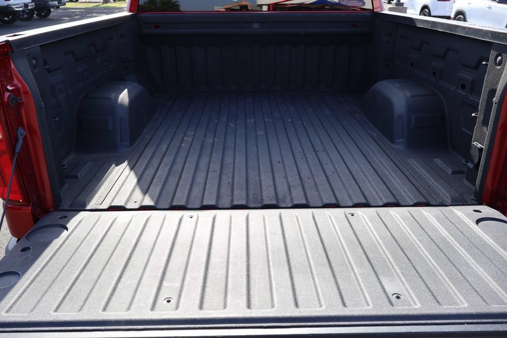 Used 2025 Chevrolet Silverado 1500 RST w/ LPO, Dark Essentials Package AWD/4WD image 21