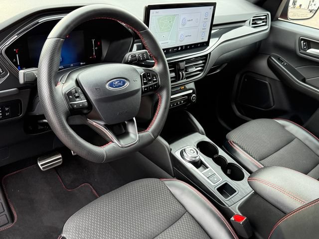 Certified 2023 Ford Escape ST-Line w/ Tech Pack #1 AWD/4WD image 18