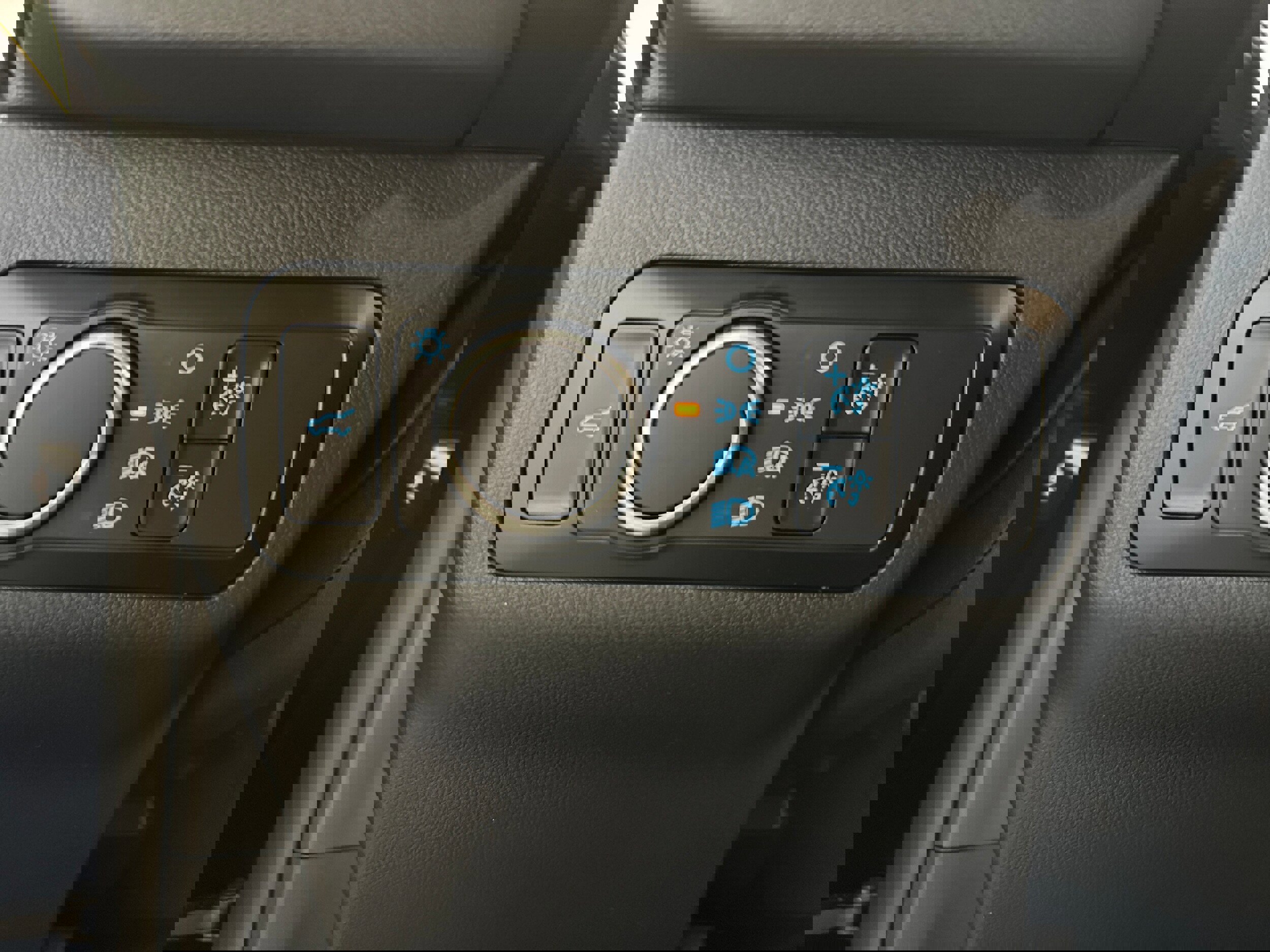 Certified 2024 Ford Escape Active image 15