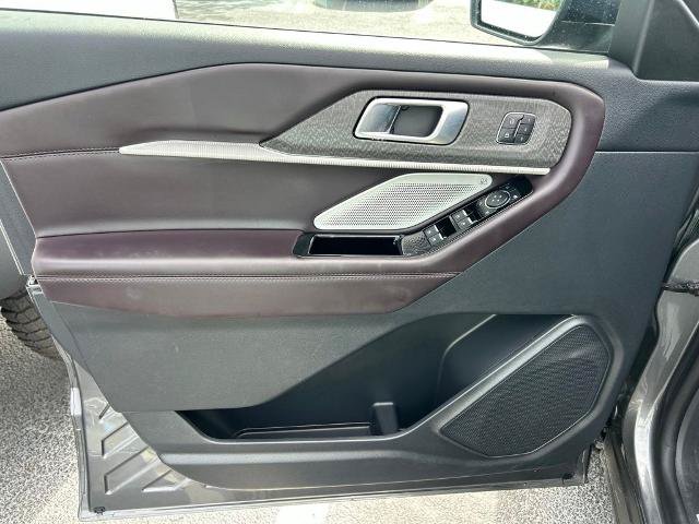 Certified 2026 Ford Explorer Platinum RWD image 17