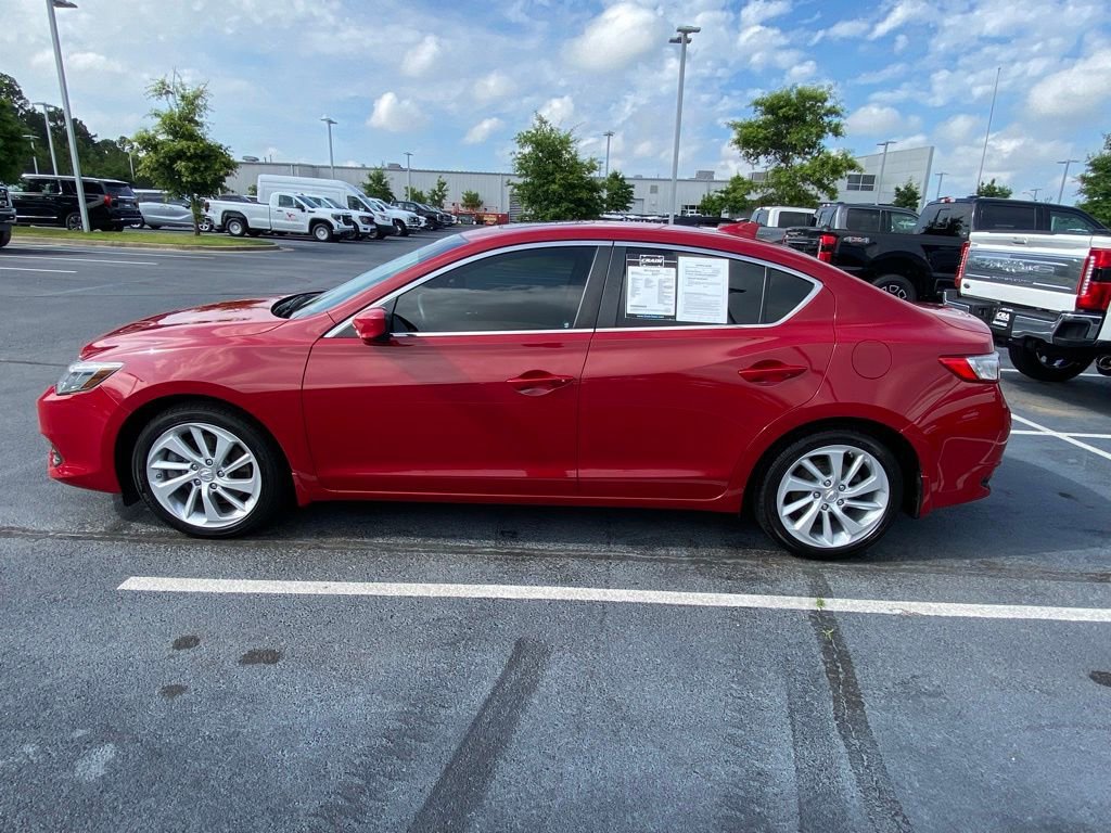 Used 2017 Acura ILX FWD image 4