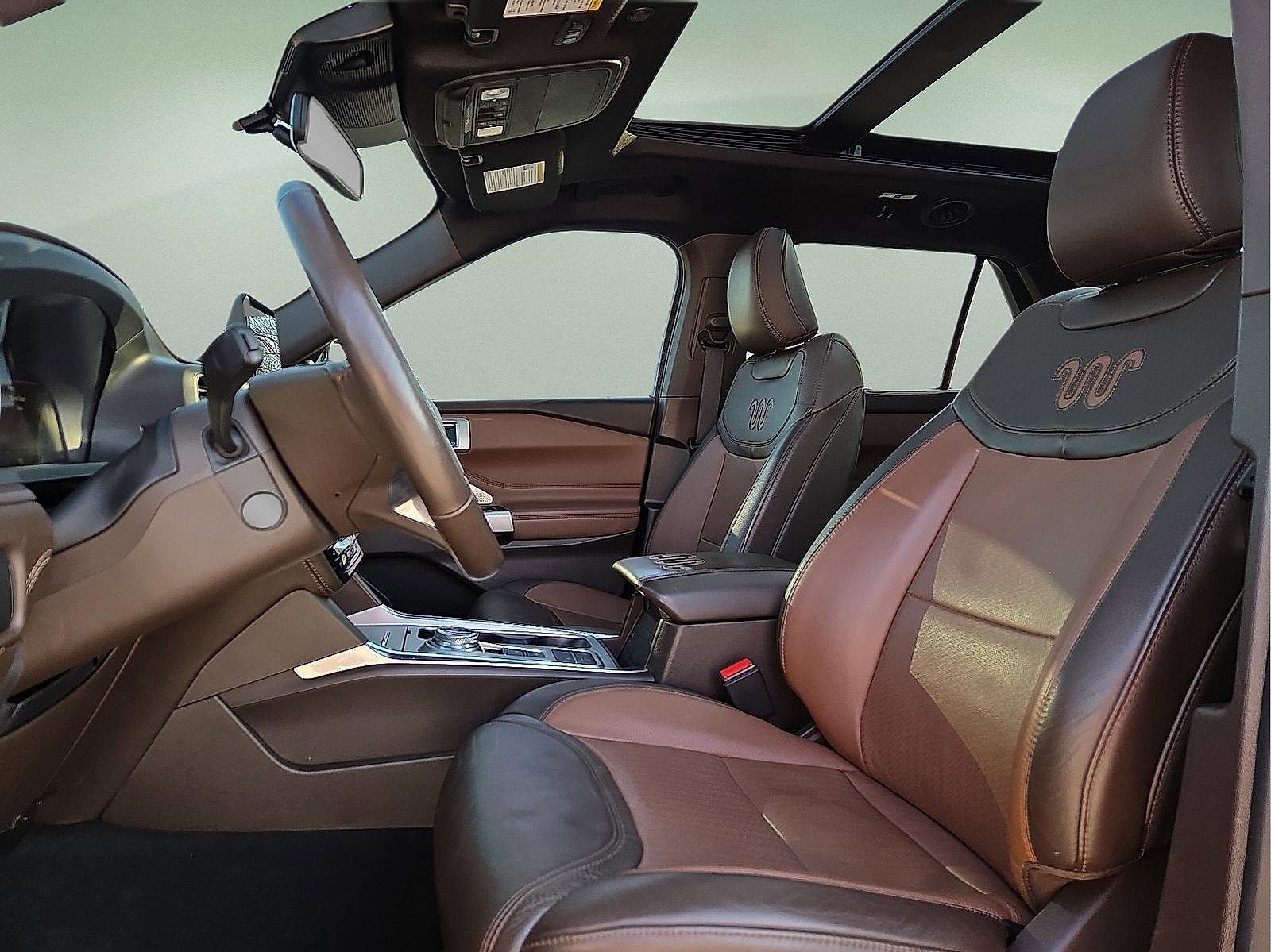 Certified 2022 Ford Explorer King Ranch w/ Class IV Trailer Tow Package image 15