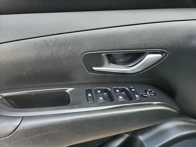 Used 2022 Hyundai Santa Cruz SEL w/ Cargo Package image 25