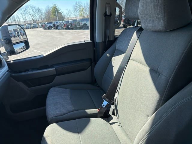 Certified 2025 Ford F350 XLT image 40