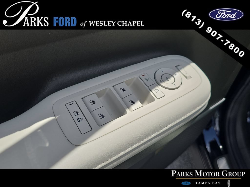 Used 2025 Hyundai Santa Fe Calligraphy AWD/4WD image 19