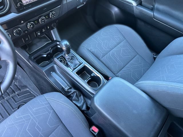 Used 2019 Toyota Tacoma TRD Sport AWD/4WD image 22