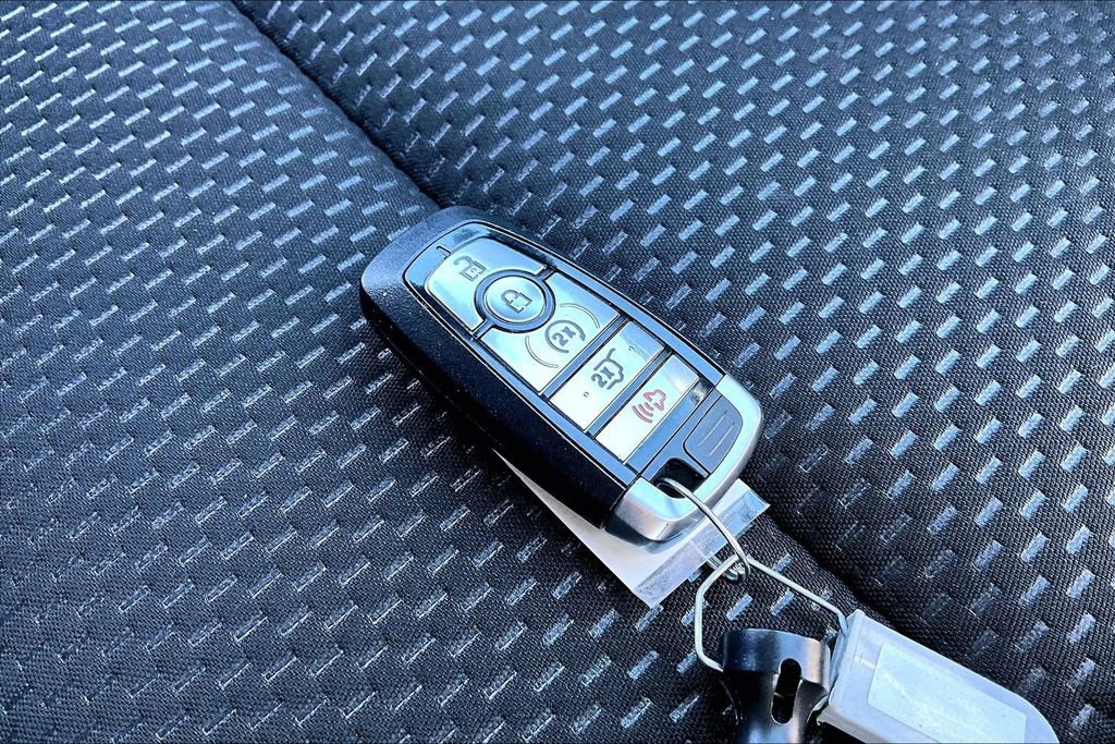 Certified 2024 Ford Escape ST-Line w/ Tech Pack #1 AWD/4WD image 11