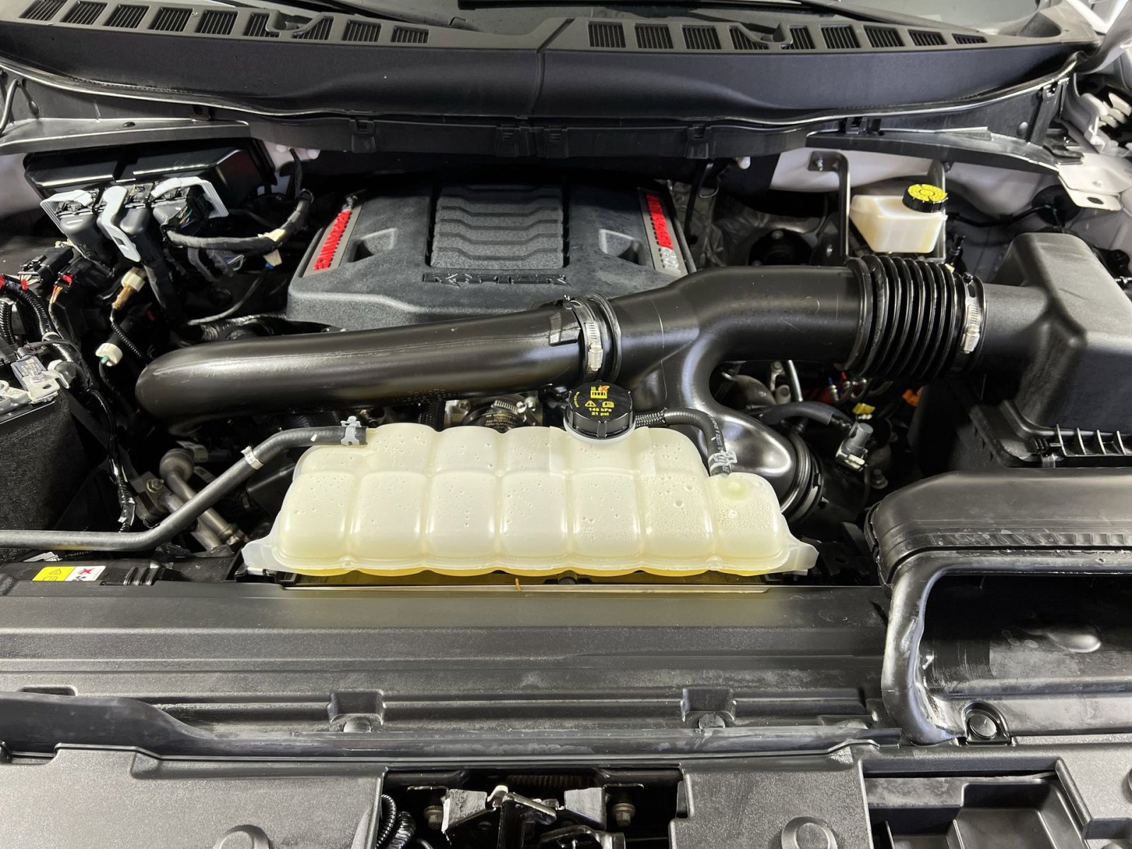 Certified 2024 Ford F150 Raptor image 27