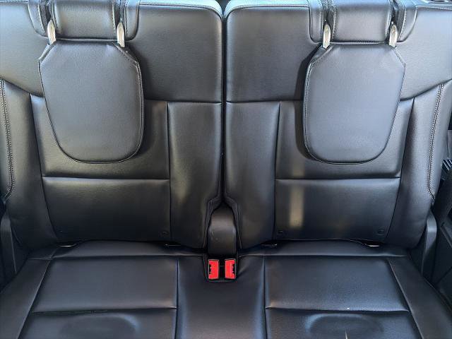 Certified 2022 Ford Explorer XLT w/ Equipment Group 202A image 31